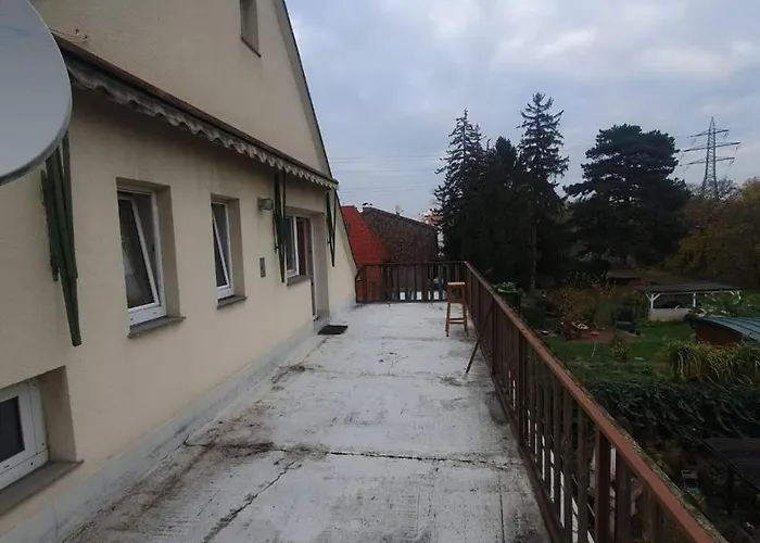 Cozy In An Elegant House בית אירוח